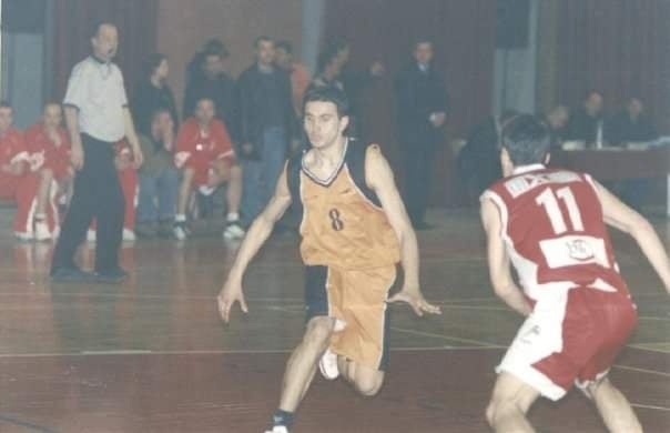 Nga basketbolli në muzikë, pasionet e Pjetër Dodës