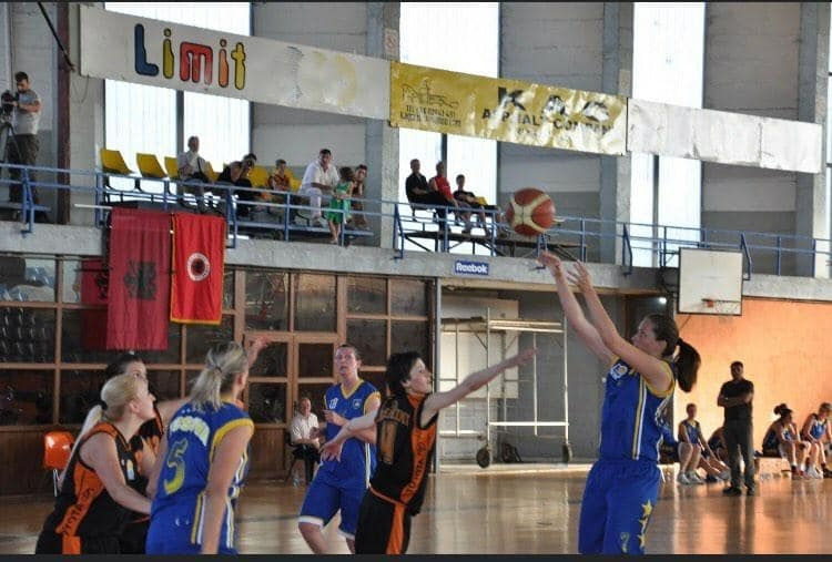 Teuta Abdullahu: Basketbolli është jeta ime, nuk i ndahem asnjëherë