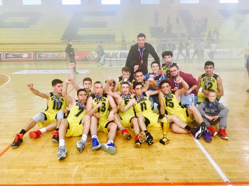 KB Peja kampione e Kosovës për grupmoshën U16 