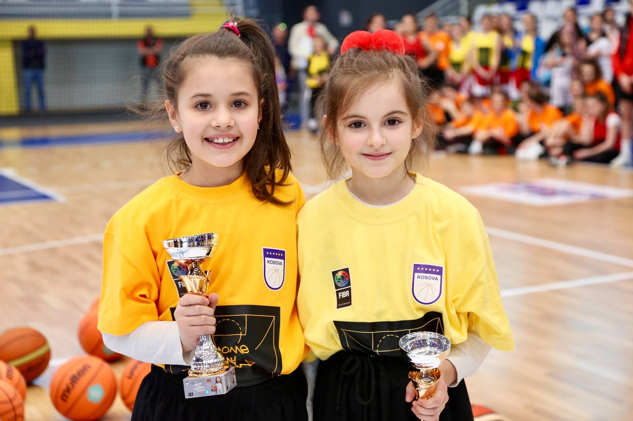 250 vajza të reja pjesëmarrëse në aktivitetin e radhës në kuadër të projektit “FIBA Europe Girls’ Program” të organizuar në Rahovec 