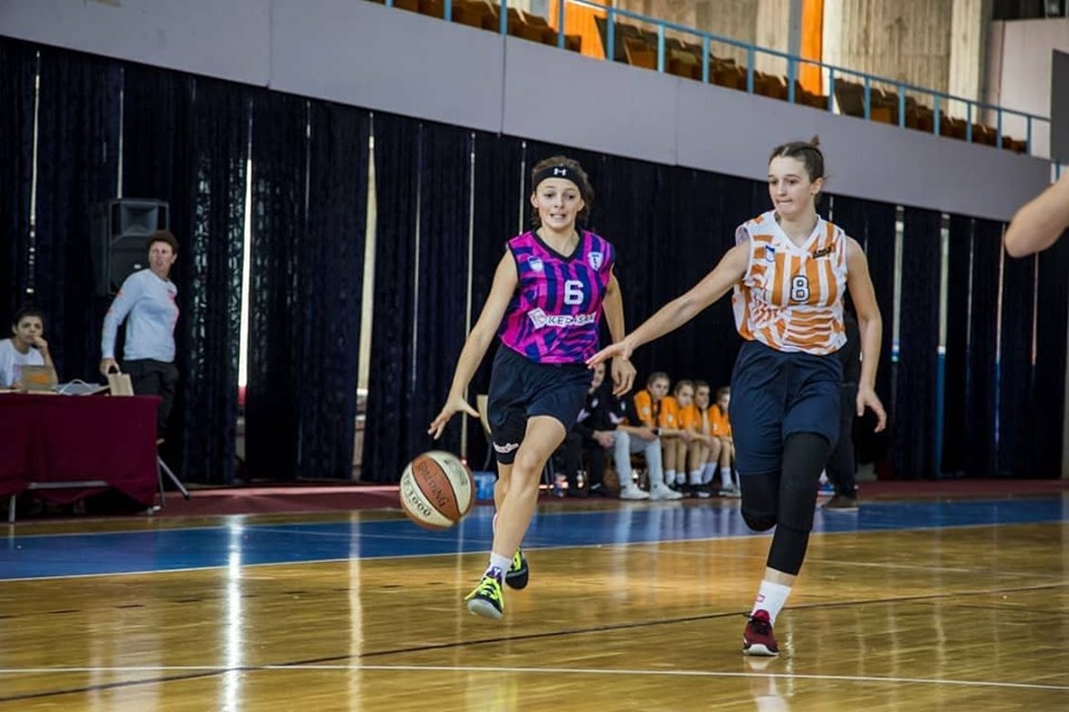 Mbahet turneu U14 i vajzave në Ferizaj