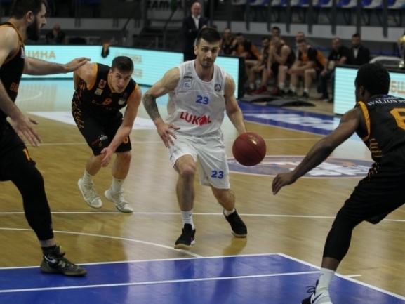 Bashkimi mposhtet nga Levski Lukoil në finale të Ligës Ballkanike 