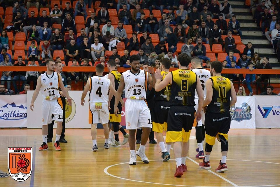 Bashkimi finalisti i parë i play-off-it