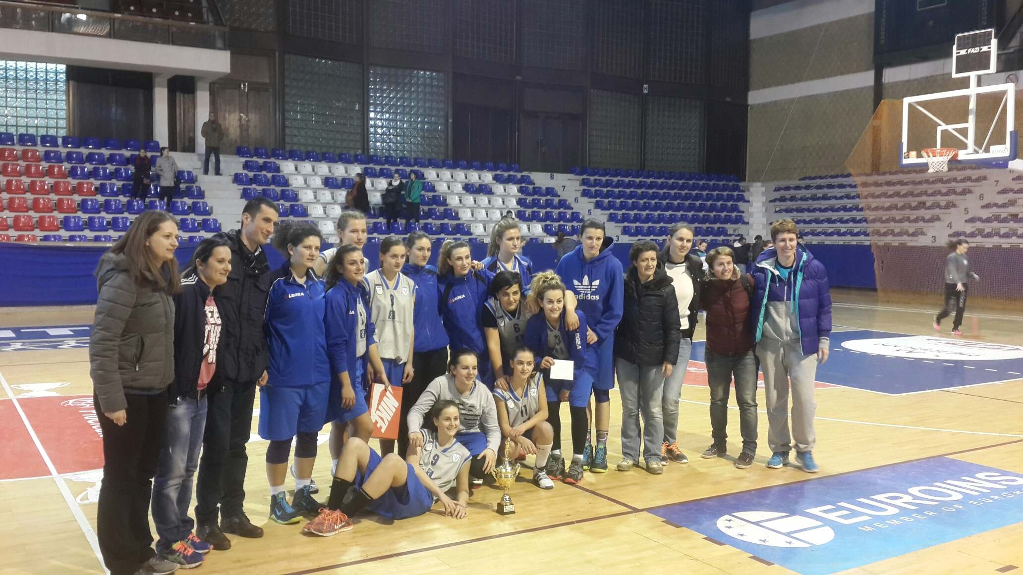 The girls of Sigal Prishtina, Winners of the Independence Tournament 