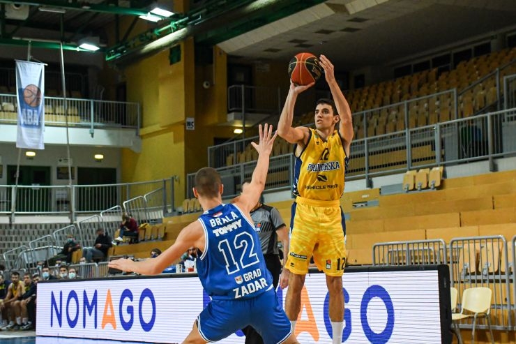 Ndeshje e mirë për Kastratin, shënon 10 pikë ndaj Yllit të Kuq