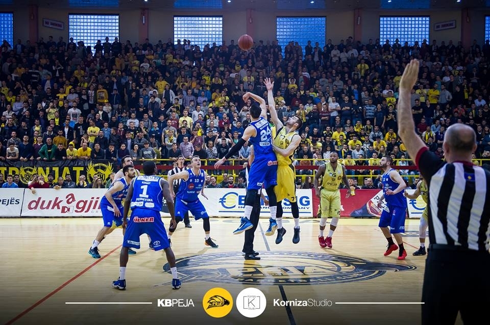 Super derbi mes Pejës dhe Prishtinës