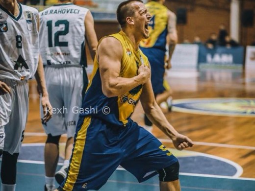 Golden Eagle Yllit i takoi kryendeshja e xhiros së XVI ndaj Rahovecit në IP Superligën e Kosovës 