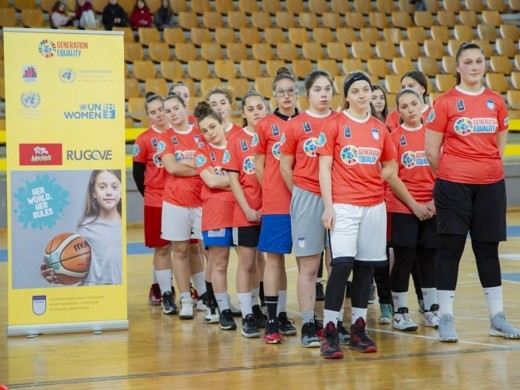 Programi “Her World, Her Rules” vazhdon në shtëpi, FIBA lavdëron Kosovën