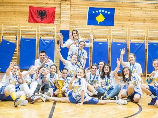 KERASAN PRISHTINA, CHAMPION OF THE U16 WOMAN'S LEAGUE