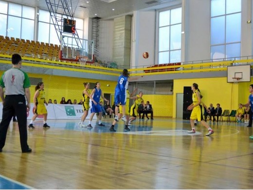 Ballafaqohen rivalet e vjetra, Penza – Prishtina 