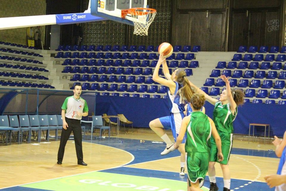 Basketbollistet mitrovicase në finalen e madhe 